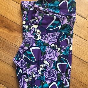 Lularoe purple and teal queen of hearts leggings